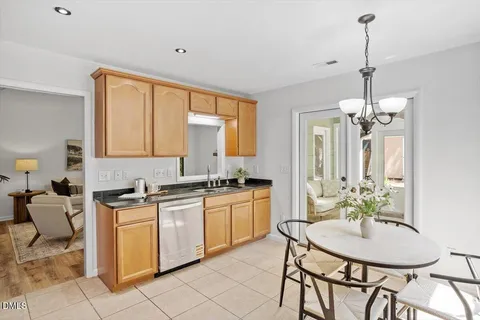 $513,000 | 120 Summerlin Drive, Chapel Hill, NC 27514