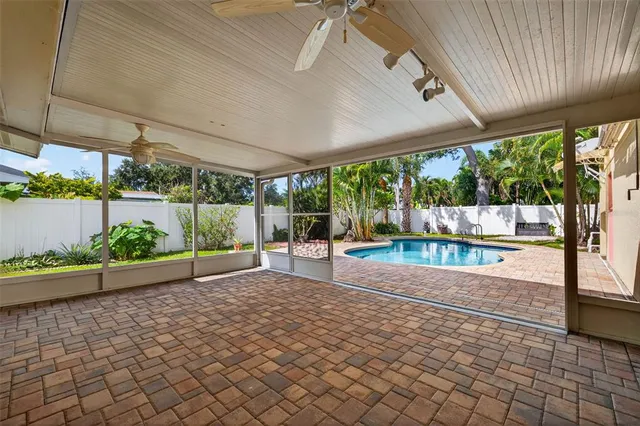 $750,000 | 783 Placido Way Northeast, St. Petersburg, FL 33704