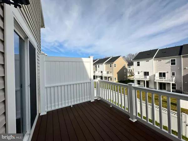 $376,990 | 5640 Ludlow Place, White Plains, MD 20695