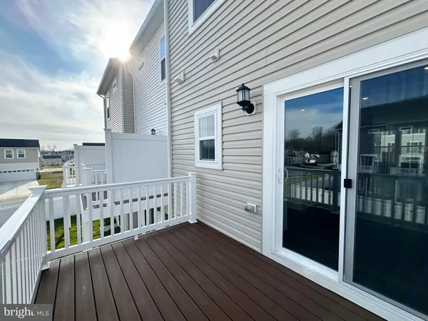 $376,990 | 5640 Ludlow Place, White Plains, MD 20695