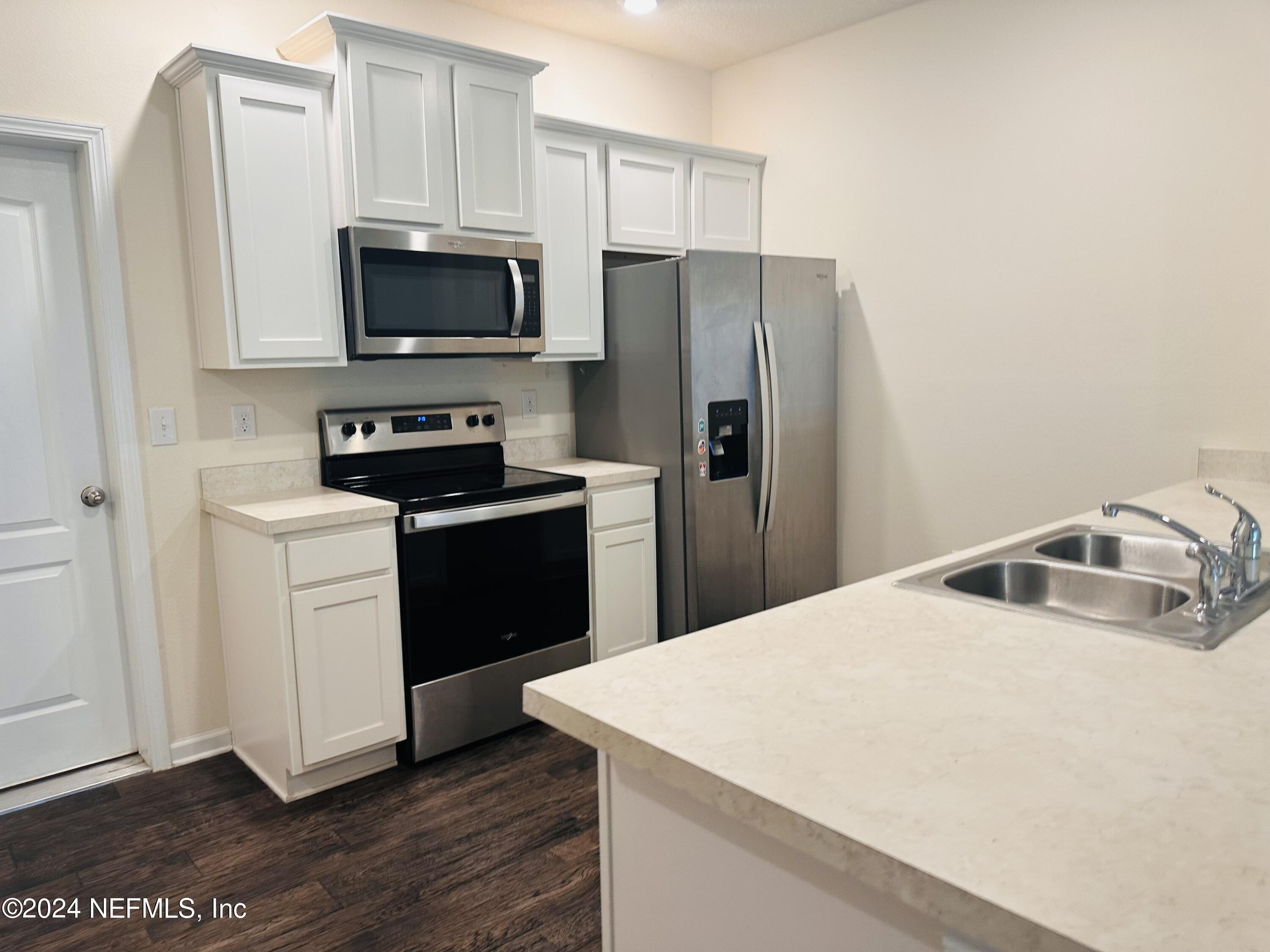 7845 Echo Springs Road Jacksonville, FL 32256 - Photo 8 of 11 IMG_8471