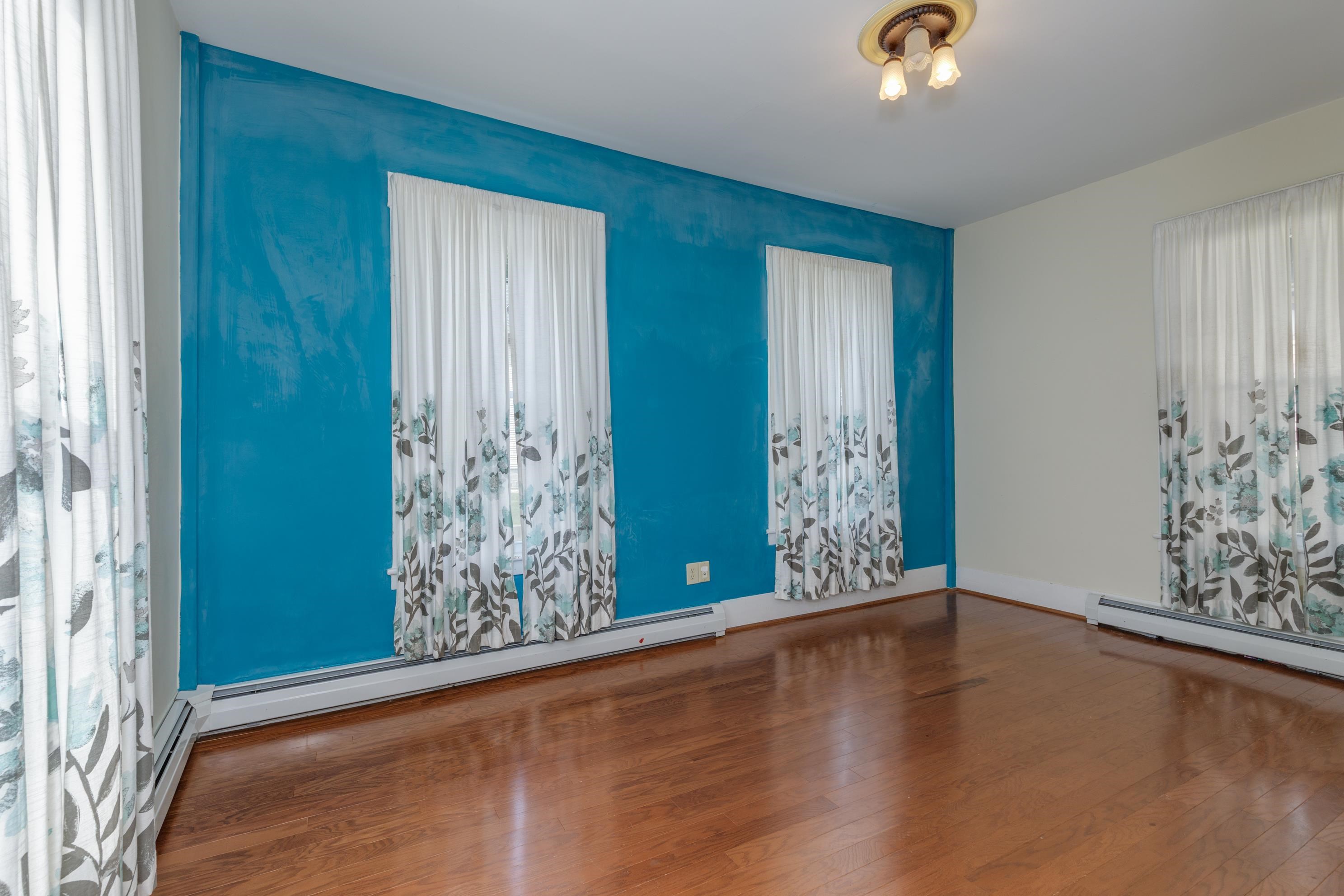 51 Laurel Street Concord, NH 03301 - Photo 12 of 35
