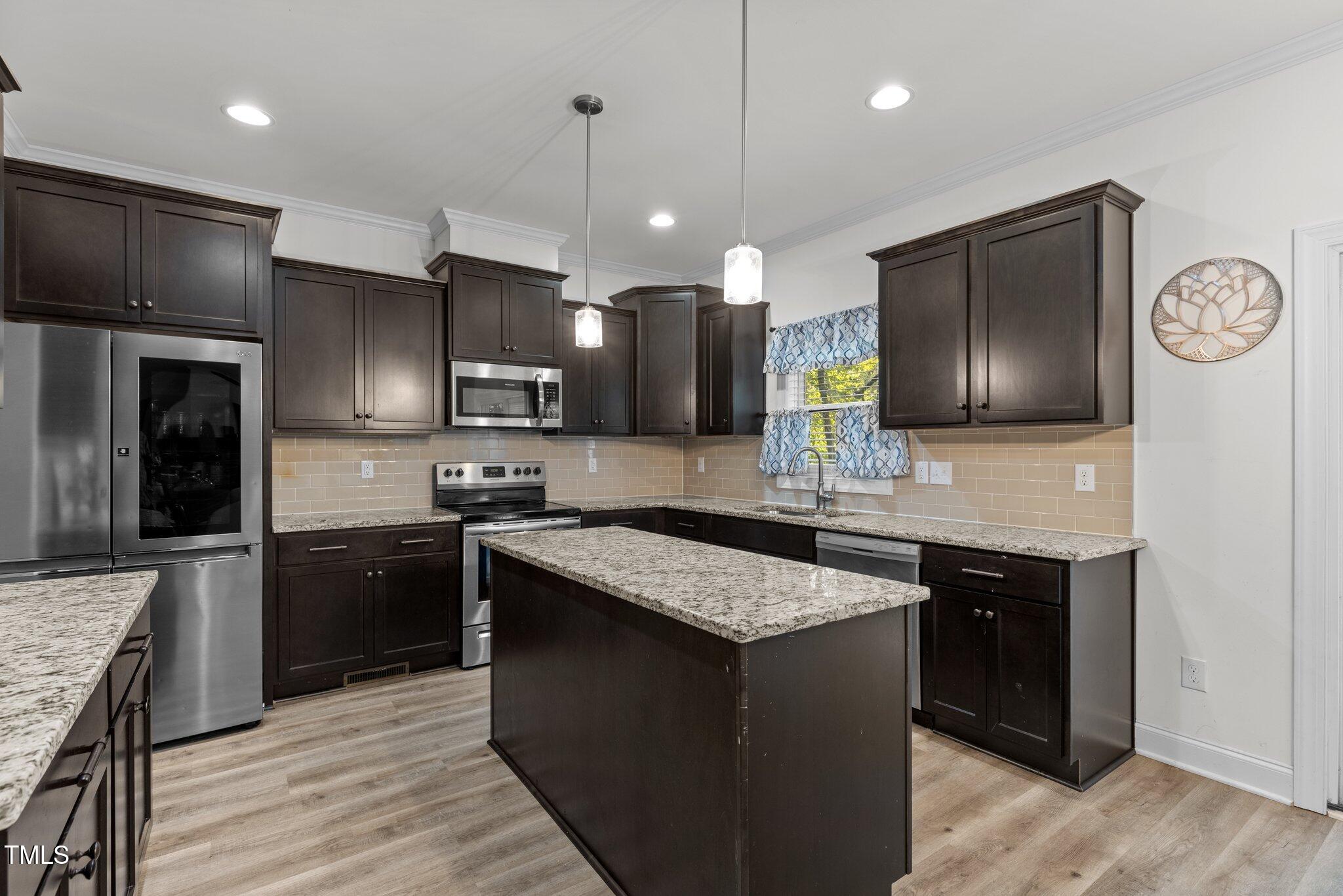 117 Waterville Street Raleigh, NC 27603 - Photo 15 of 53 27-web-or-mls-8Y3A9412