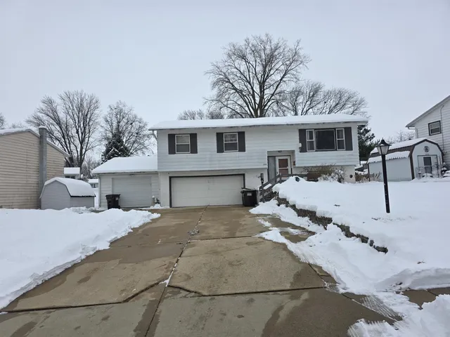 $119,900 | 1841 West Revere Street, Freeport, IL 61032