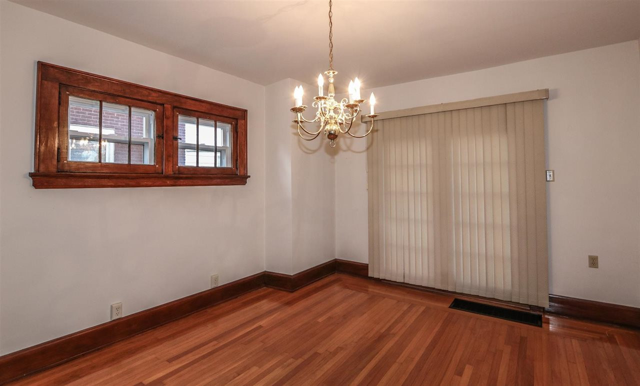 19 Orphanage Road Fort Mitchell, KY 41017 - Photo 4 of 14 Gallery Image 4