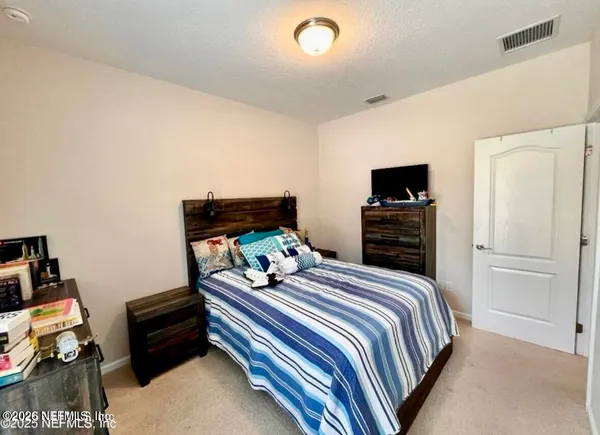 $2,300 | 86011 Tropicana Court, Yulee, FL 32097