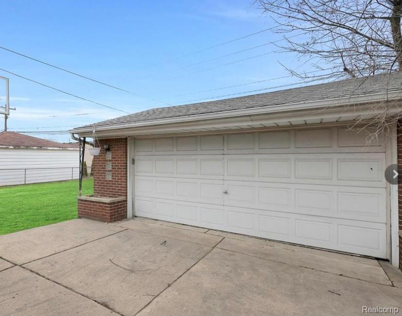 27002 Ford Road Dearborn Heights, MI 48127 - Photo 4 of 4