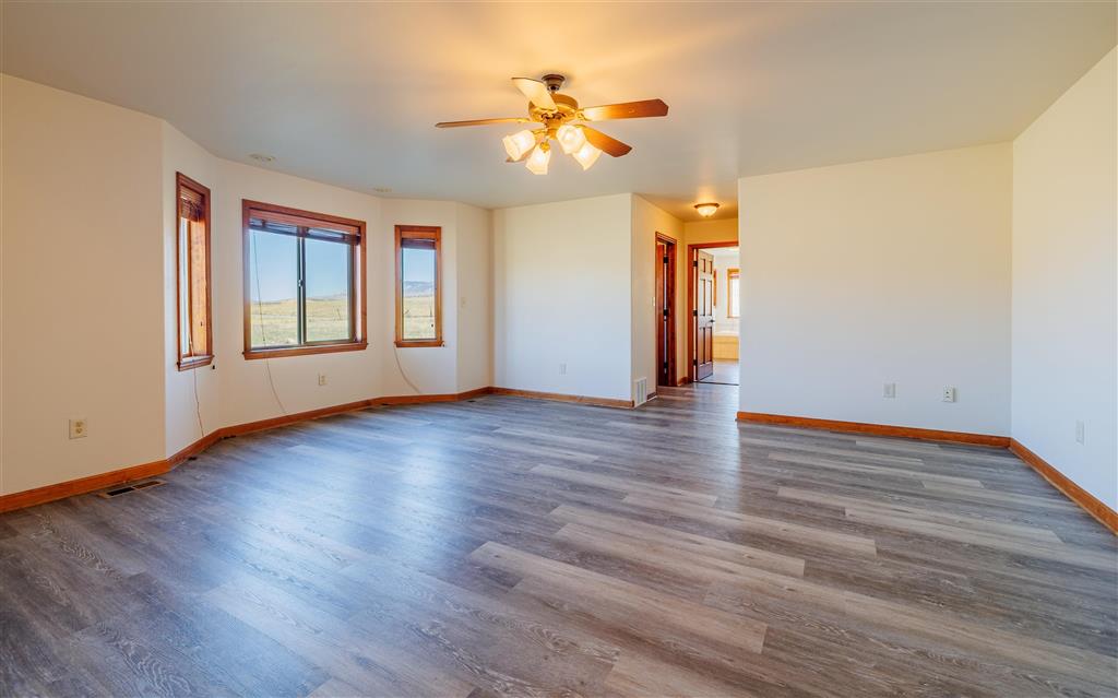 2477 Beaver Creek Road Shell, WY 82441 - Photo 10 of 74 Gallery Image 10