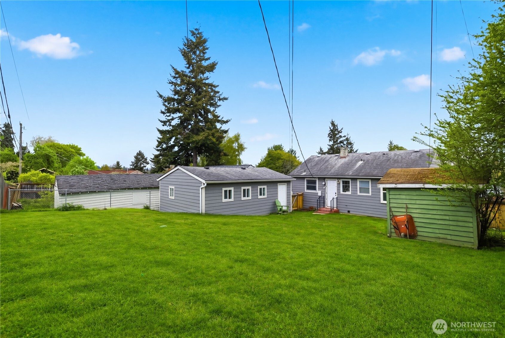9831 33rd Avenue Southwest Seattle, WA 98126 - Photo 22 of 24