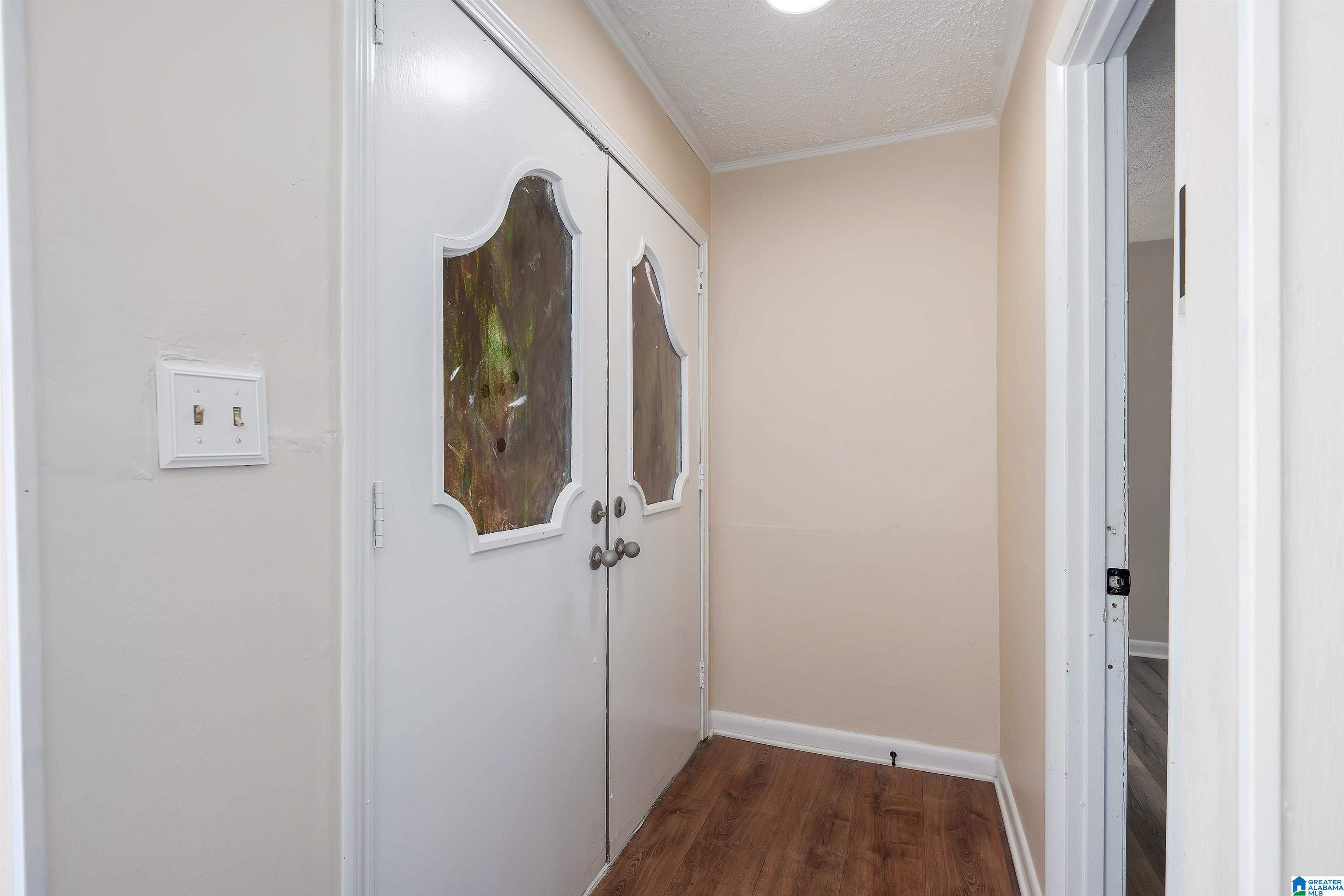 12 Spring Haven Circle Southwest Birmingham, AL 35211 - Photo 3 of 20