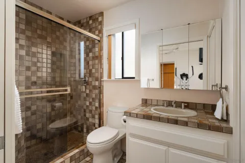 $2,295,000 | 15943 Ranch Hollow Road, Poway, CA 92064