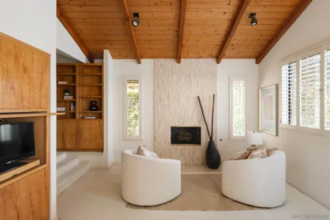 $2,295,000 | 15943 Ranch Hollow Road, Poway, CA 92064