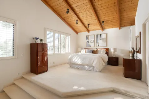 $2,295,000 | 15943 Ranch Hollow Road, Poway, CA 92064