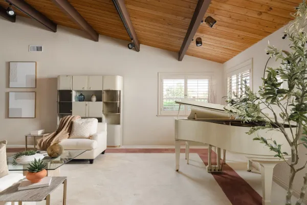 $2,295,000 | 15943 Ranch Hollow Road, Poway, CA 92064