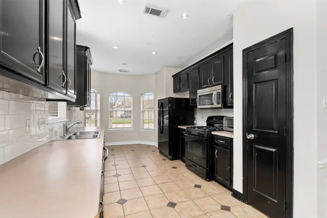 $1,900 | 2227 Oakwell Lane, Katy, TX 77449