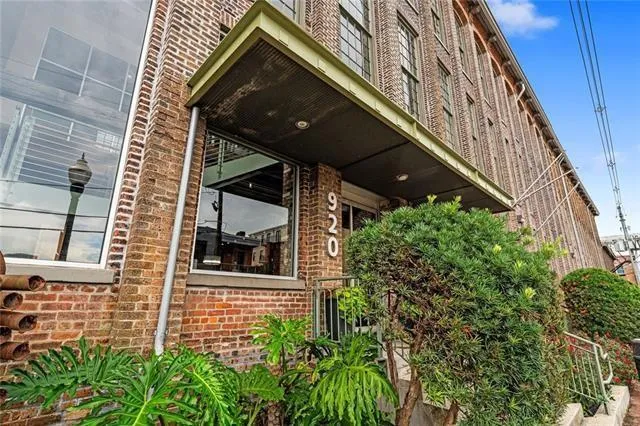 $1,495 | 920 Poeyfarre Street, Unit 161, New Orleans, LA 70130