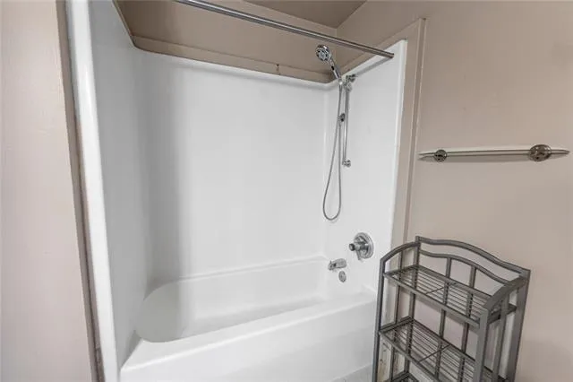 $1,495 | 920 Poeyfarre Street, Unit 161, New Orleans, LA 70130