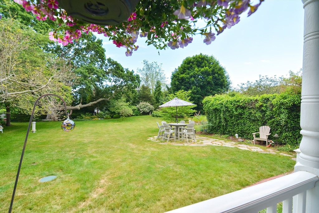 26 Fairhaven Road Mattapoisett, MA 02739 - Photo 8 of 42 Gallery Image 8