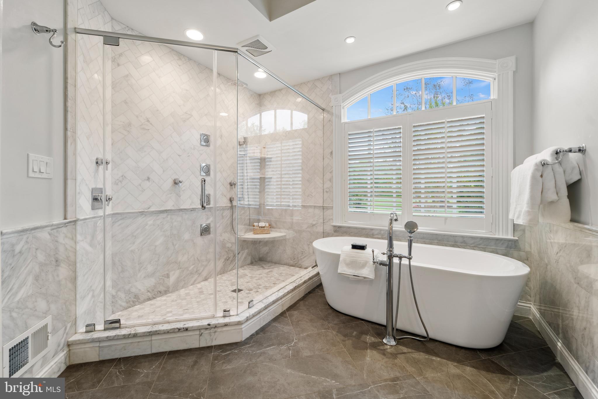 14915 Alpine Bay Loop Gainesville, VA 20155 - Photo 26 of 65