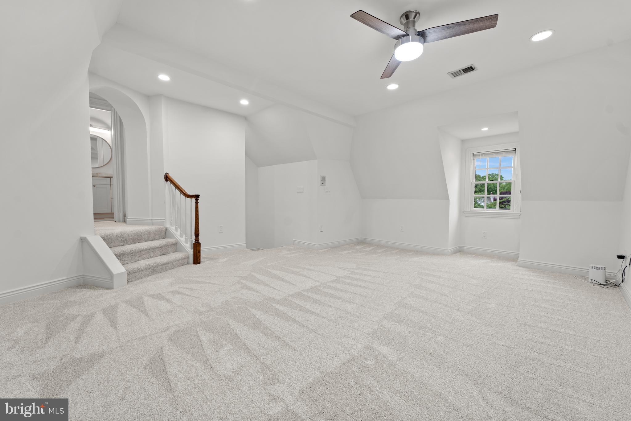 14915 Alpine Bay Loop Gainesville, VA 20155 - Photo 32 of 65