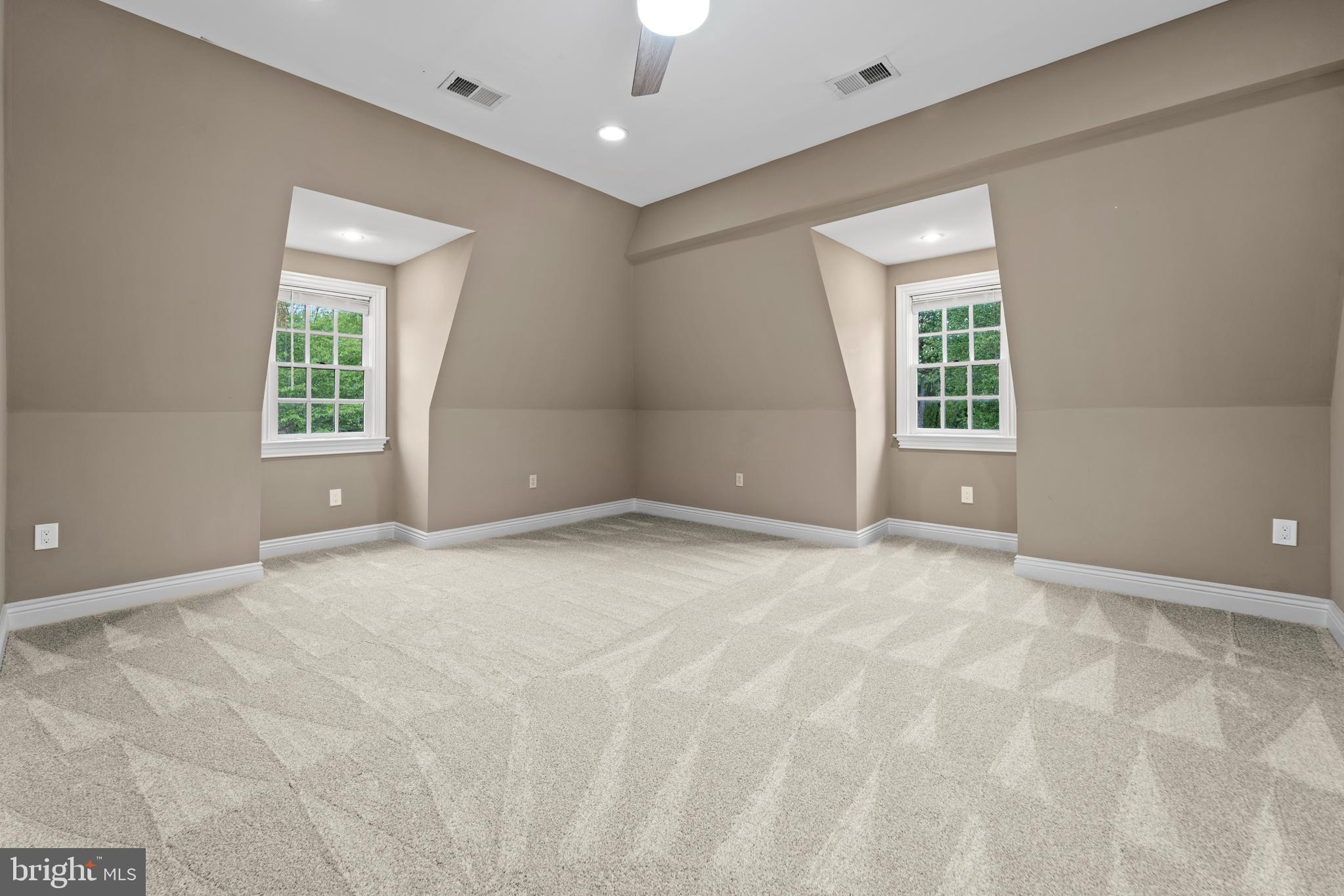 14915 Alpine Bay Loop Gainesville, VA 20155 - Photo 34 of 65