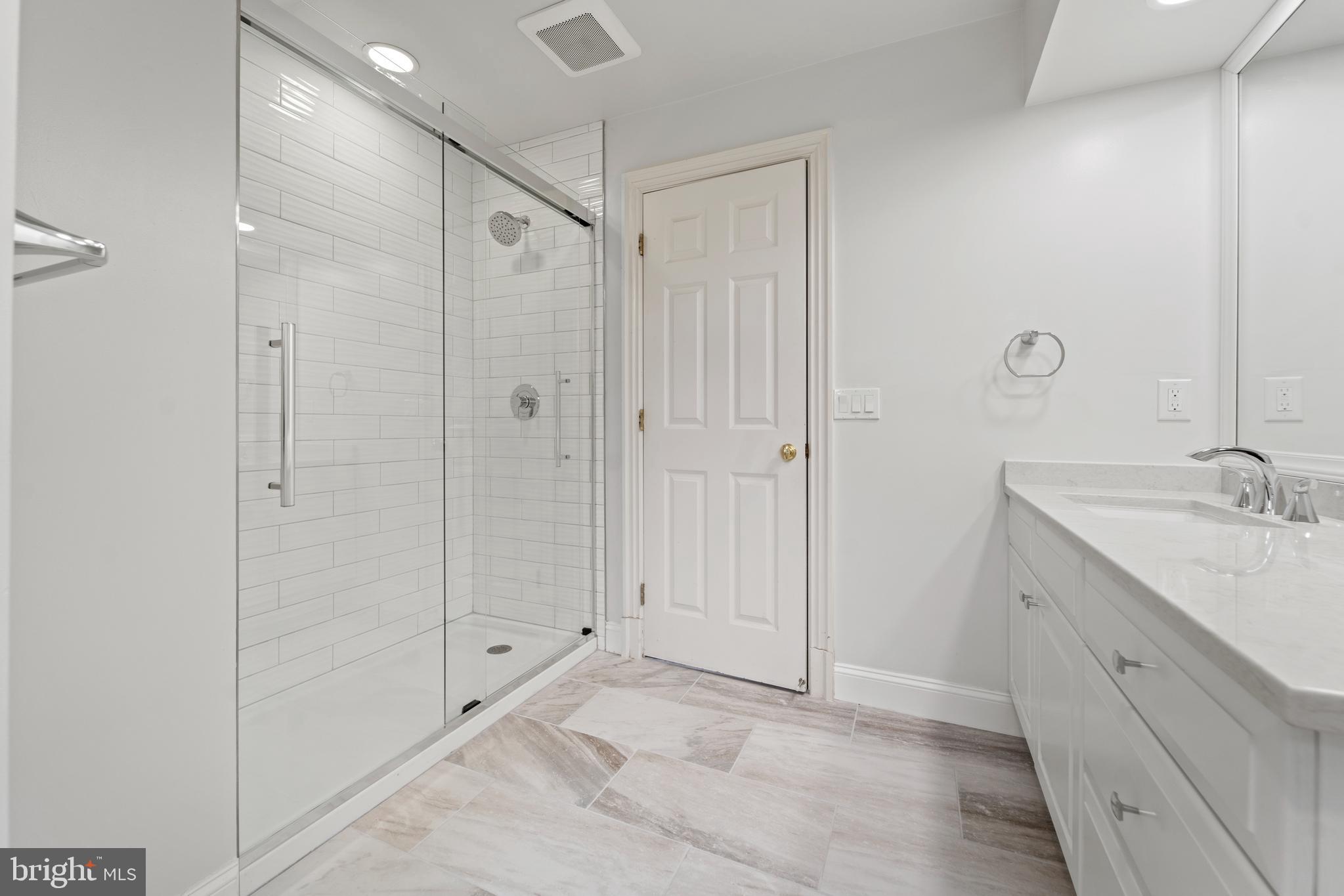 14915 Alpine Bay Loop Gainesville, VA 20155 - Photo 41 of 65