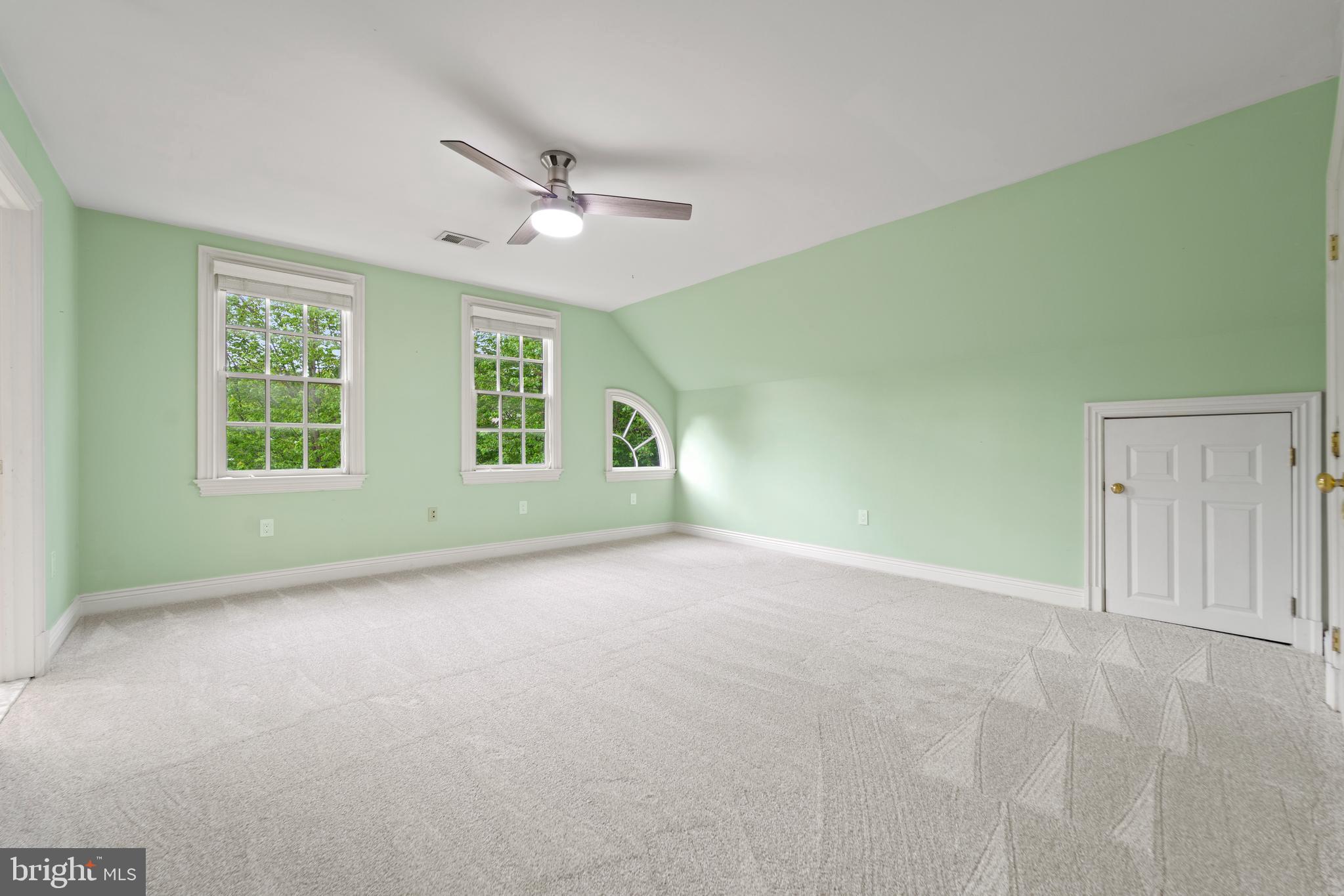 14915 Alpine Bay Loop Gainesville, VA 20155 - Photo 48 of 65