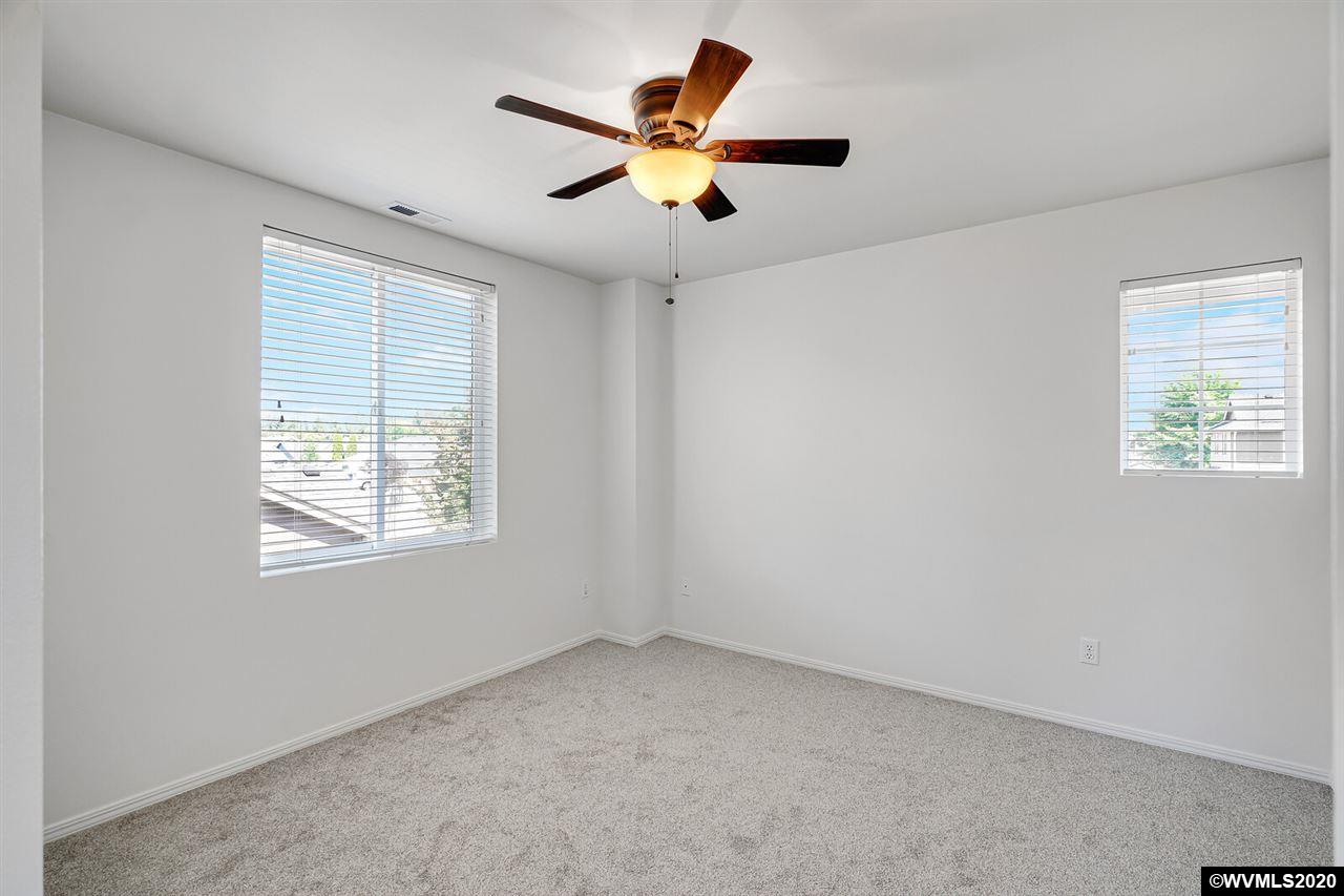 1620 Antelope Circle Southwest, Unit CL Albany, OR 97321 - Photo 16 of 31
