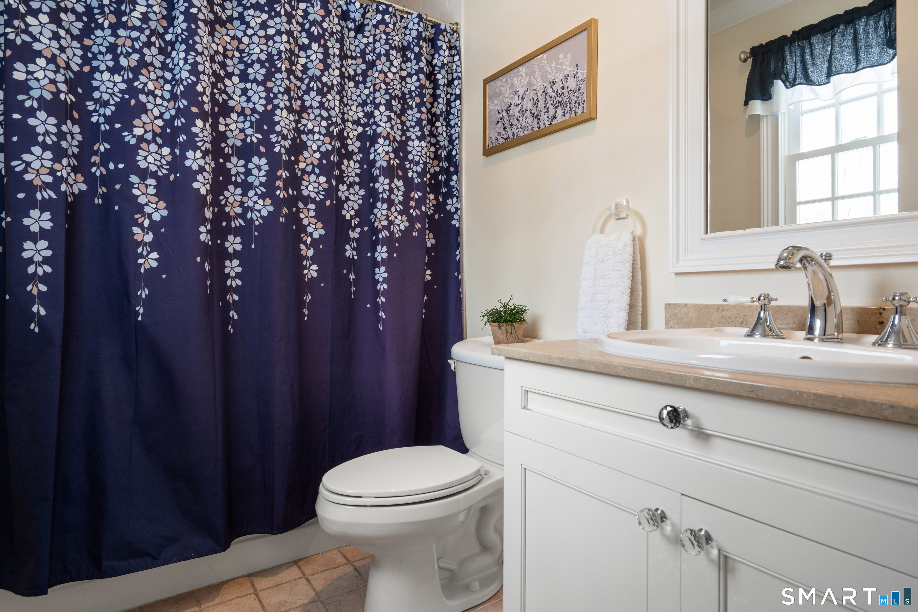 10 Pheasant Hill Road Weston, CT 06883 - Photo 23 of 38