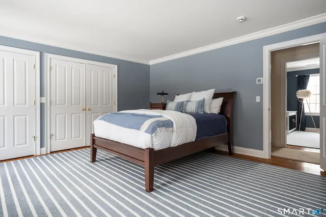 $1,975,000 | 10 Pheasant Hill Road, Weston, CT 06883