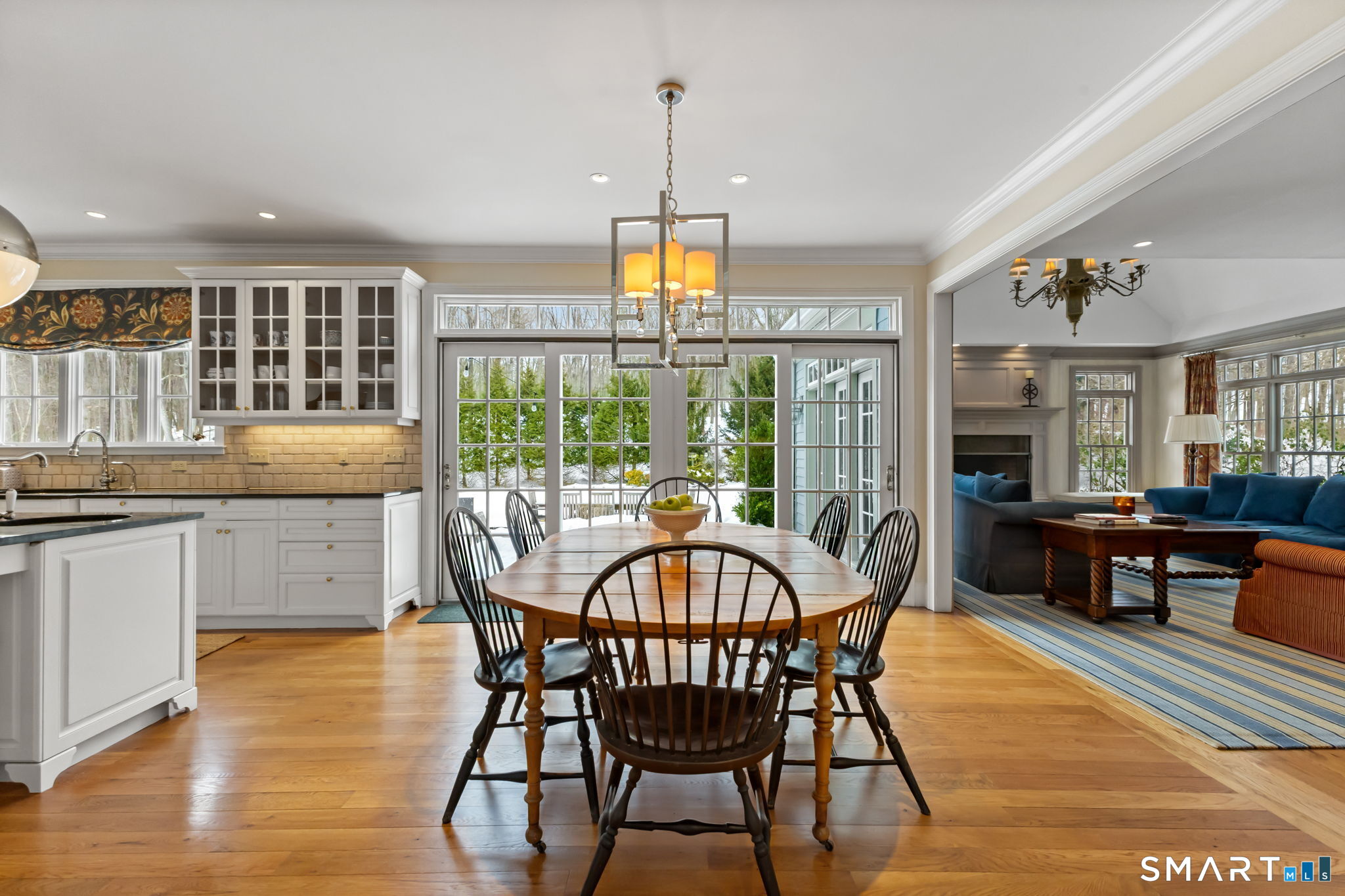 10 Pheasant Hill Road Weston, CT 06883 - Photo 4 of 38