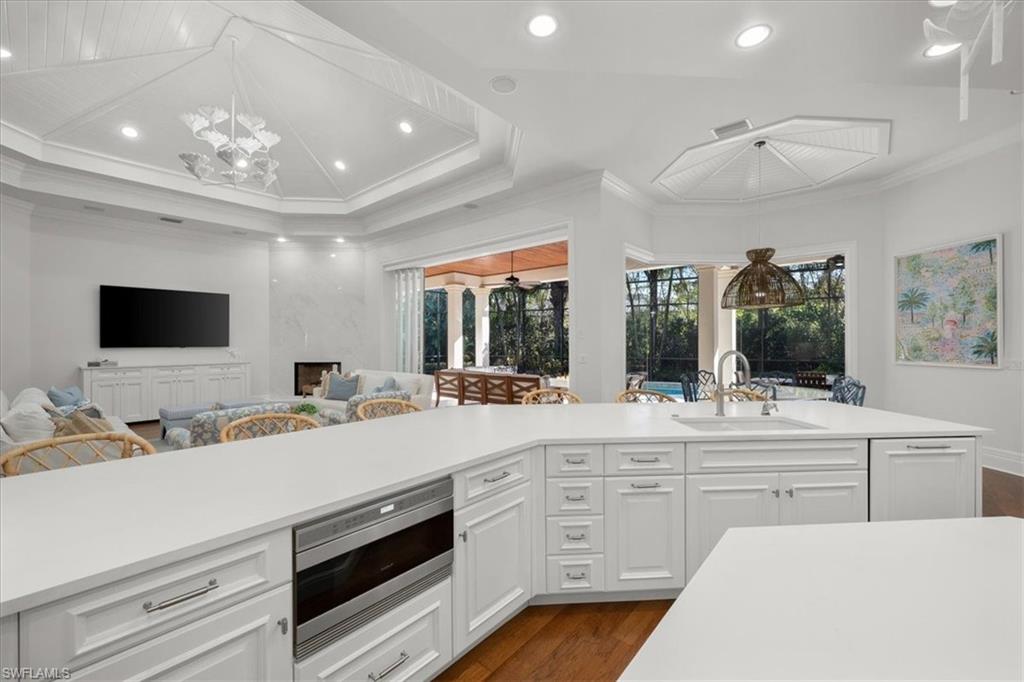 610 Springline Drive Naples, FL 34102 - Photo 16 of 49