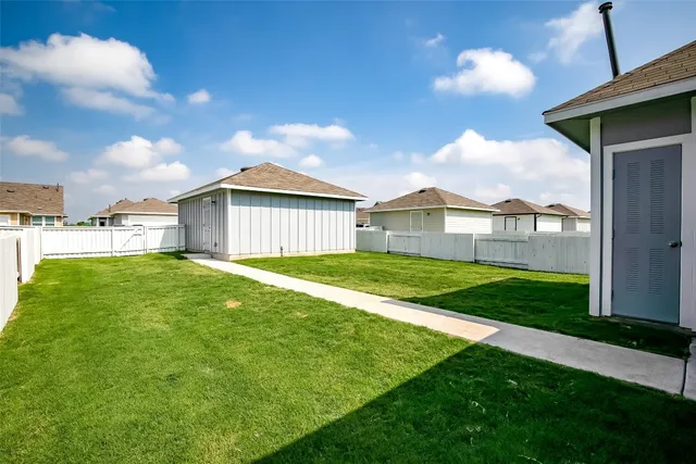 $1,750 | 283 Fabion Street, Kyle, TX 78640