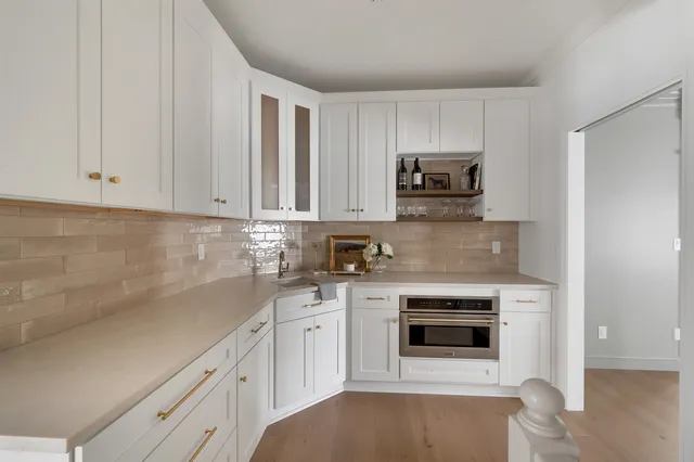 $1,650,000 | 120 Stonebridge Court, Green Bay, WI 54313