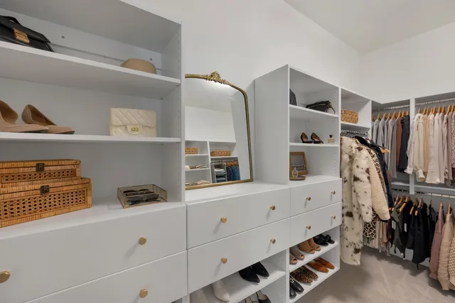 $1,650,000 | 120 Stonebridge Court, Green Bay, WI 54313