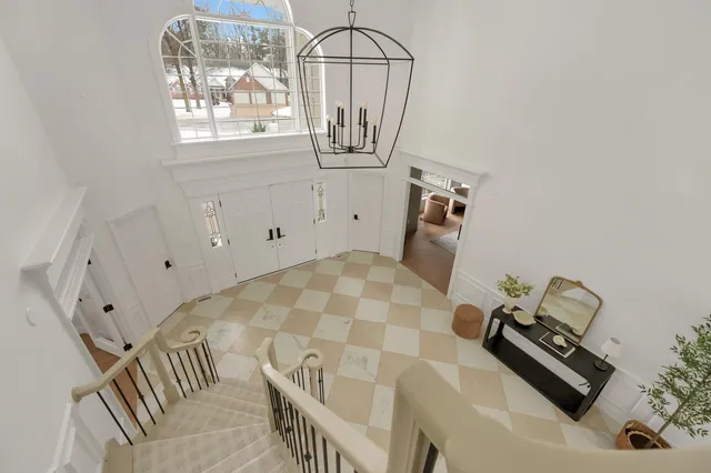 $1,650,000 | 120 Stonebridge Court, Green Bay, WI 54313