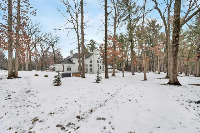 $1,650,000 | 120 Stonebridge Court, Green Bay, WI 54313