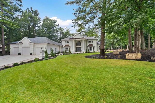 $1,650,000 | 120 Stonebridge Court, Green Bay, WI 54313