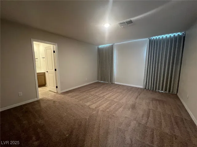 $2,595 | 7939 Terra Barossa Street, Las Vegas, NV 89113