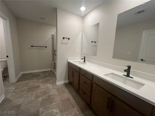 $2,595 | 7939 Terra Barossa Street, Las Vegas, NV 89113