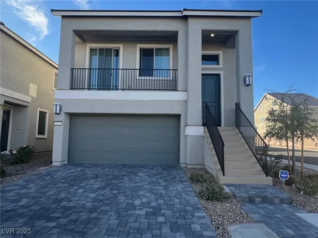 $2,595 | 7939 Terra Barossa Street, Las Vegas, NV 89113