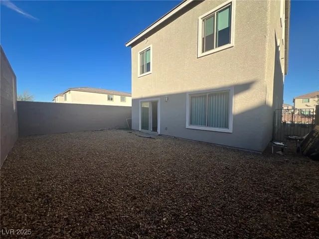 $2,595 | 7939 Terra Barossa Street, Las Vegas, NV 89113