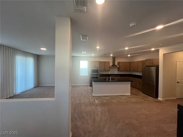 $2,595 | 7939 Terra Barossa Street, Las Vegas, NV 89113