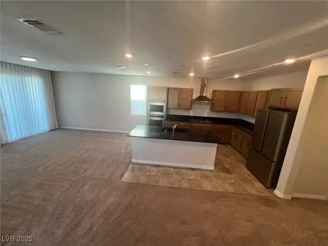 $2,595 | 7939 Terra Barossa Street, Las Vegas, NV 89113