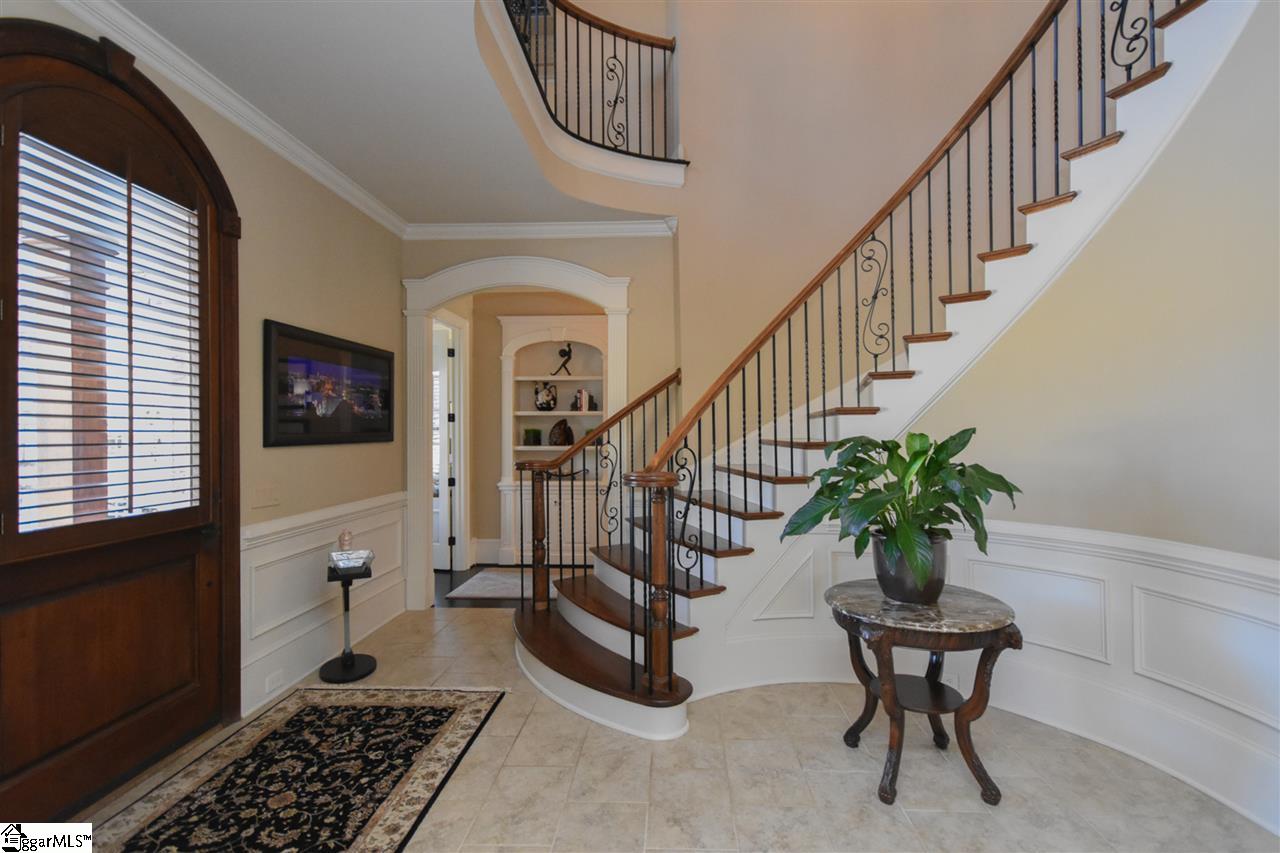 10 Mitchell Spring Court Simpsonville, SC 29681 - Photo 3 of 36 Gallery Image 3