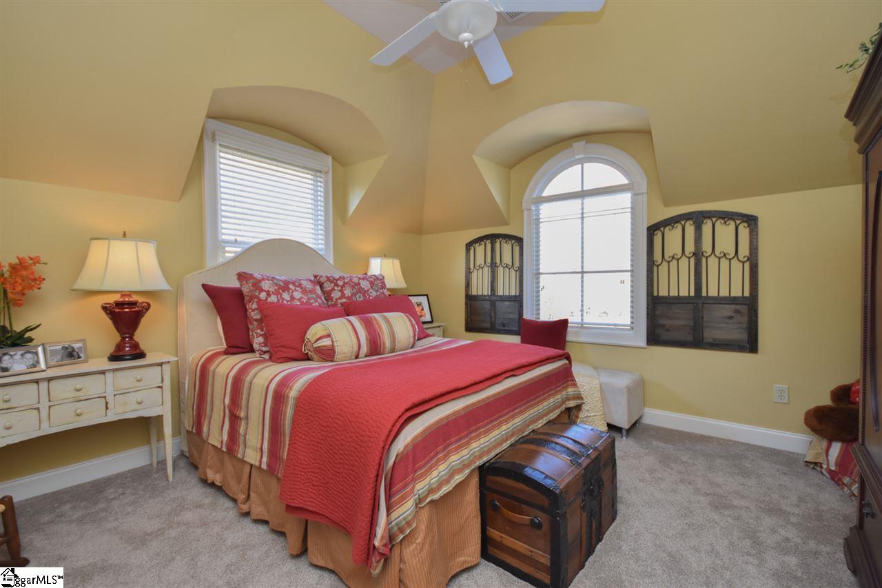 10 Mitchell Spring Court Simpsonville, SC 29681 - Photo 25 of 36 Gallery Image 25