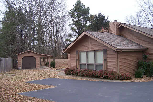 1109 Mockingbird Carterville, IL 62918 - Photo 9 of 14 Gallery Image 9