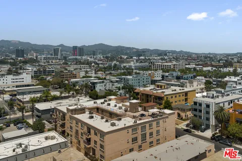 $729,000 | 837 North Hudson Avenue, Unit 402, Los Angeles, CA 90038
