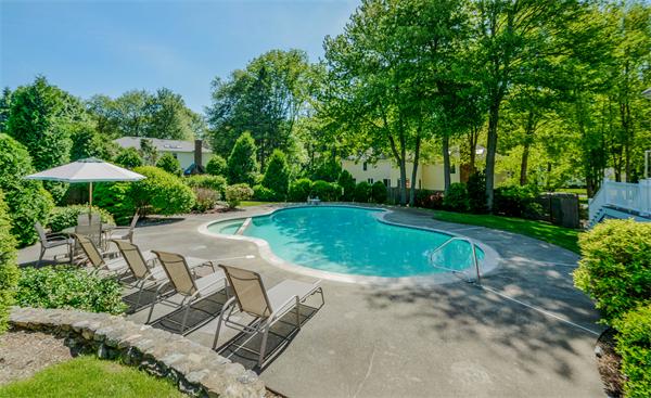 40 Quail Run Road North Andover, MA 01845 - Photo 26 of 28 Gallery Image 26