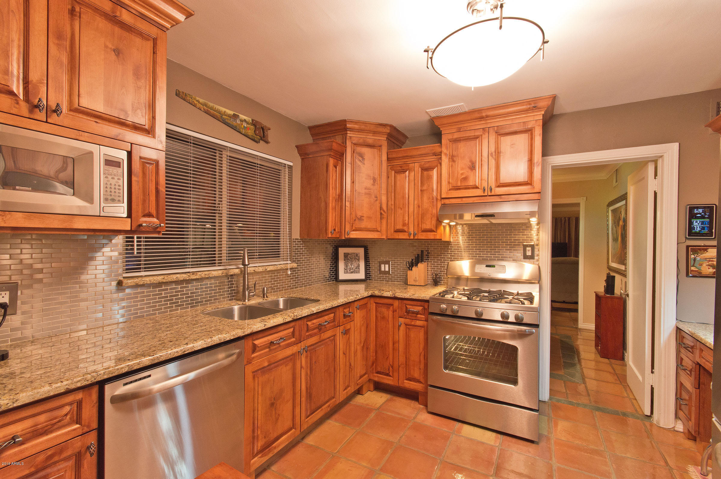 1401 East Monte Vista Road Phoenix, AZ 85006 - Photo 7 of 30 kitchen a